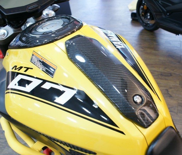 yamaha fz tank cover price
